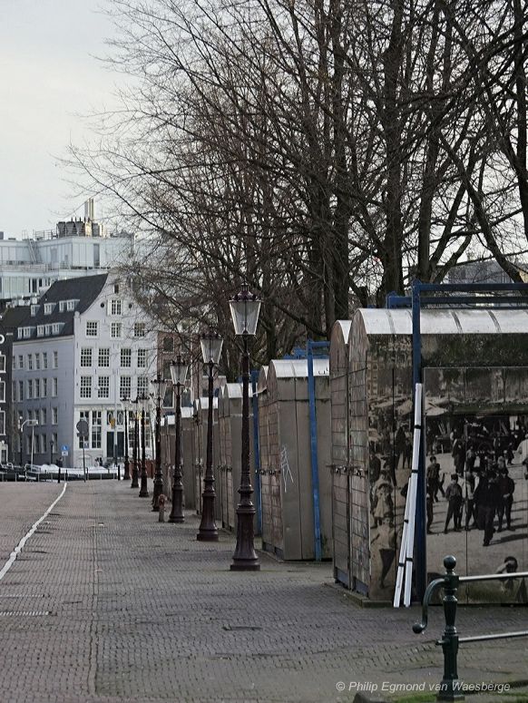 Verlaten en Leeg Waterlooplein - 2020 